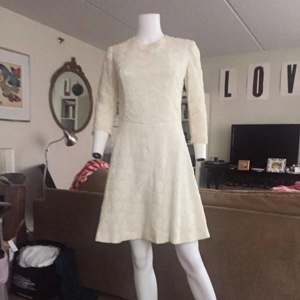 Vintage White Lace 3/4 Sleeve Fit and Flare Dress